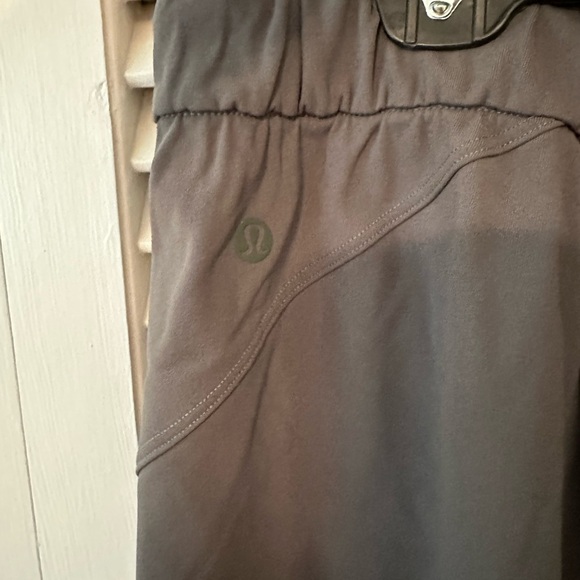 Lululemon Stretch High Rise Pants 7/8 Length - Picture 3 of 3